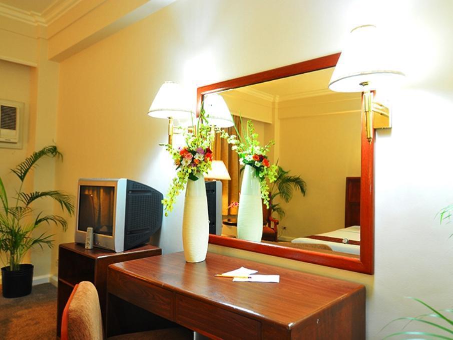 Grand Men Seng Hotel Davao Bagian luar foto